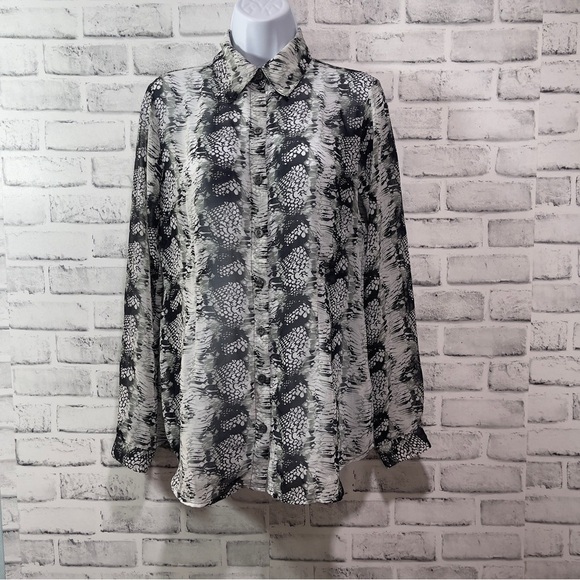 CAbi Snakeskin Button Up Sheer Long Sleeve Blouse Small Style 988 - Picture 1 of 6